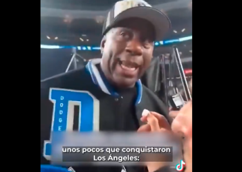 Magic Johnson recuerda así a Fernando Valenzuela