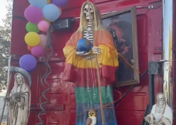 Desfile en honor de la Santa Muerte en Parral