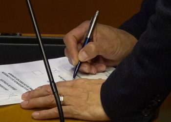 Cinismo de Javier Corral …votó por Rosario Piedra