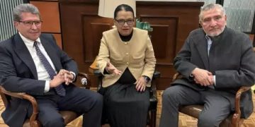 Manotazo en la mesa de Sheinbaum, ante la exhibida de Monreal y Adán Augusto