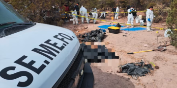 Indaga la FGE el hallazgo de 72 cuerpos en Casas Grandes