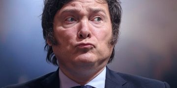 Más de 100 denuncias contra Milei por presunta estafa al promover criptomoneda