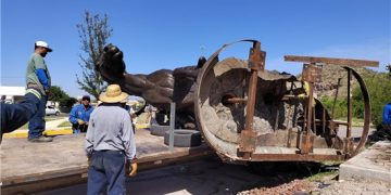 Restaurarán y reubicarán la estatua del Indio Victorio