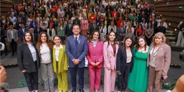 Preside Marco Bonilla evento nacional  de alcaldes en la Cámara de Diputados