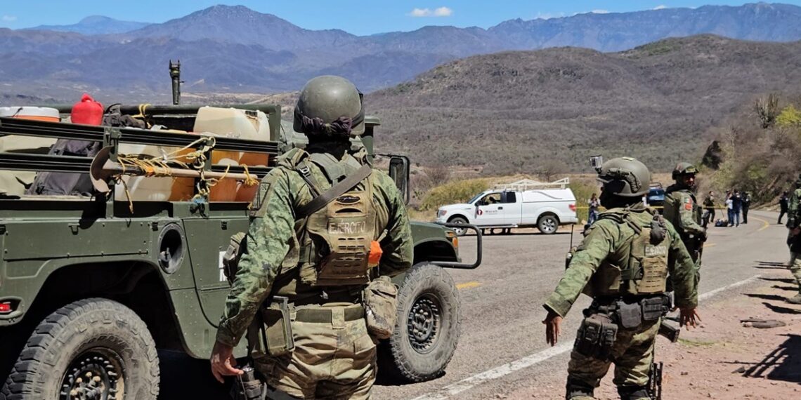 Mueren dos niñas en fuego cruzado entre ejército y civiles en Badiraguato