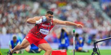 El juarense Uriel Muñoz gana plata en el mundial de Tokio en lanzamiento de bala