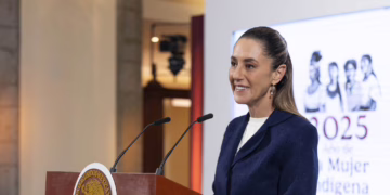 Nexos estadunidenses en el huachicol fiscal; «No se puede explicar que entre combustible ilegal sin sus empresarios”: Sheinbaum