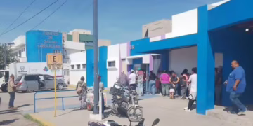 Atienden a 17 escolares de Delicias por intoxicación masiva