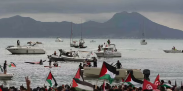 Mexicanos entre los 500 detenidos que llevaban alimentos y medicinas a Gaza
