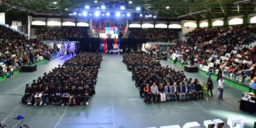 Generación de Excelencia; 3 mil 705 jóvenes chihuahuenses con premios millonarios y un auto soñado