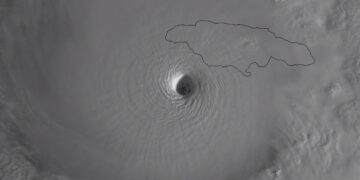 Huracán Melissa azota Jamaica: la tormenta del siglo amenaza con devastación histórica
