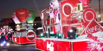 Caravana Coca-Cola regresa a Ciudad Juárez para encender la Navidad fronteriza
