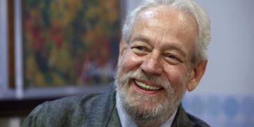 Gonzalo Celorio, Premio Cervantes 2025: Elegancia y profundidad en la literatura mexicana