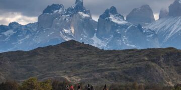 Cinco turistas extranjeros mueren extraviados en Torres del Paine por temporal patagónico