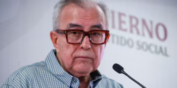 Rocha Moya confiesa que su candidatura a la gubernatura fue impuesta por AMLO