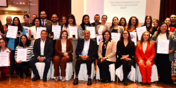 Reconocimiento a la Práctica Educativa 2025 distingue a 48 docentes de Chihuahua