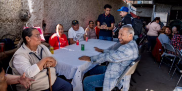 Consejo del Adulto Mayor de Lucio Blanco ofrece a Sergio Nevárez en emotiva comida comunitaria
