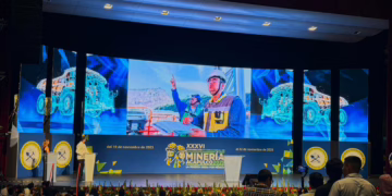 Chihuahua en congreso nacional de minería en Acapulco