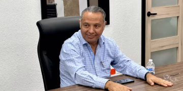 ISMOS DOMINICALES: Nevárez irrumpe como favorito en encuesta del PAN/Escándalos húmedos en la alcaldía de Juárez