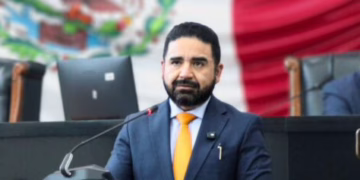 Diputados de Morena se suman a eliminar ISR en bonos y aguinaldos; presume MC