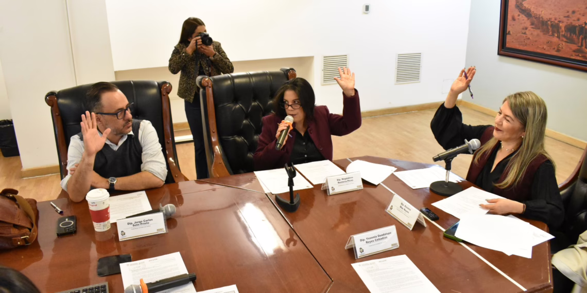 Congreso de Chihuahua avanza en el reconocimiento al escultor Sebastián como figura destacada del estado