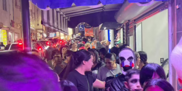 Cierre temporal de la Casa del Terror en Parral por motivos de seguridad durante el Festival de Muertos