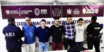 Detienen a cinco por robo y secuestro exprés