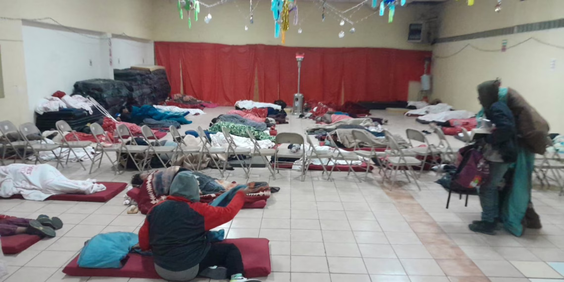 Protección Civil mantiene refugio activo por bajas temperaturas