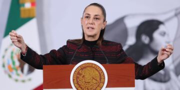 Sheinbaum urge a la ONU mediar en crisis Venezuela-EEUU