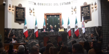 Congreso de Chihuahua conmemora Bicentenario de su Primera Constitución con sesión solemne