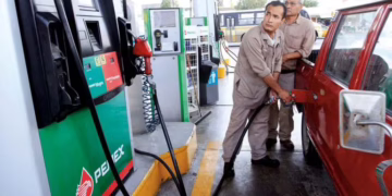 Gasolina regular estable en 2026 pese a ajuste en IEPS