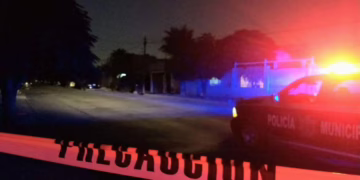 Un muerto y dos heridos en riña con cuchillos durante posada en Riberas del Bravo