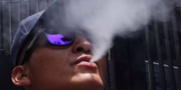 Diputados aprueban prohibición absoluta de vapeadores y cigarrillos electrónicos