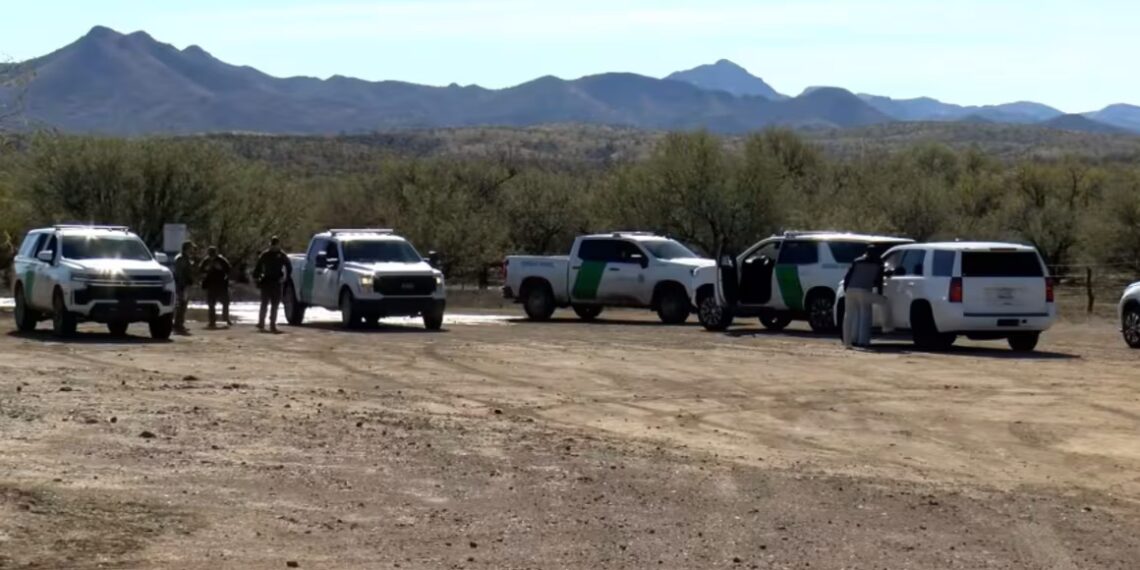 Tiroteo con agente fronterizo deja a un sospechoso en estado crítico en Arizona