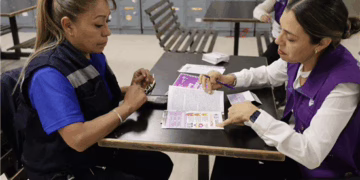 Tarjeta “Juntas Podemos Ahorrar” ofrece descuentos a mujeres en Chihuahua