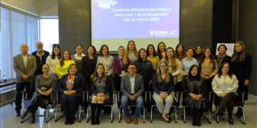 Campaña contra embarazos adolescentes llega a maquiladoras de Chihuahua