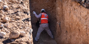 JMAS intensifica reparación de 16 hundimientos por lluvias en Juárez