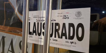 Gobierno estatal clausura 12 negocios por irregularidades en venta de alcohol