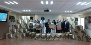 Cobach entrega 285 computadoras a 6 planteles y beneficia a más de 5 mil 500 estudiantes