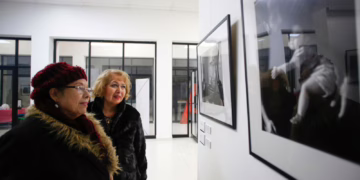 Inauguran exposición “Invisible” del colectivo Border Bridges