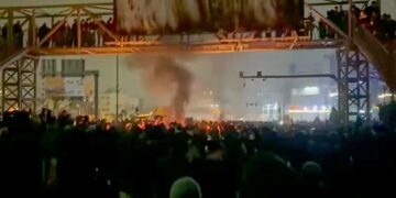 Irán intensifica represión y amenaza a EE.UU. e Israel