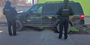 SSPE asegura vehículo clave en ataque a policías en Juárez