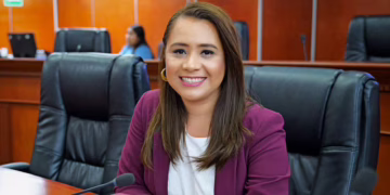 Sheinbaum exige explicaciones a diputada morenista por 800 mil pesos no declarados
