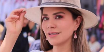 Liberan a la secretaria particular de Grecia Quiroz tras breve detención