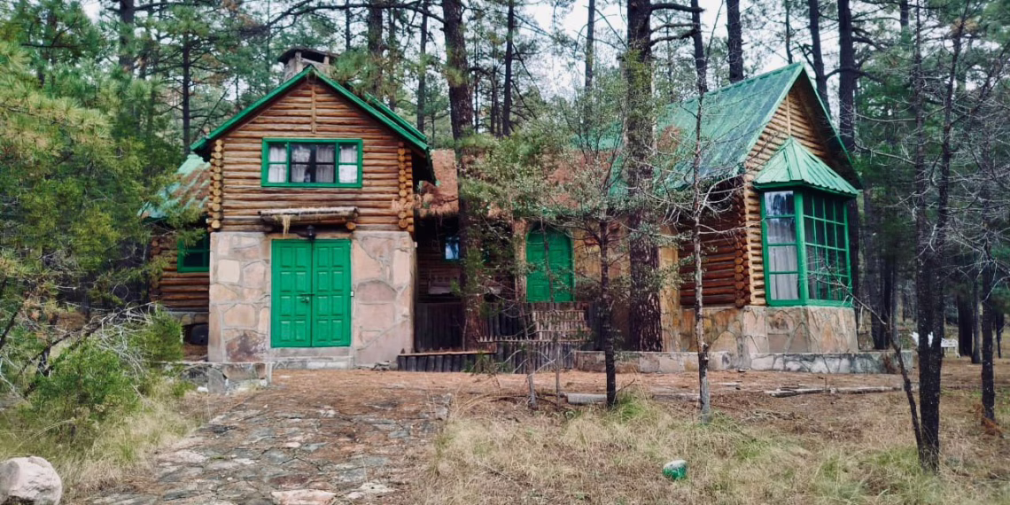 Aseguran cabaña de Javier Corral en la Sierra Tarahumara por investigación de corrupción