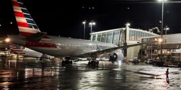 Caos aéreo en EE. UU. por tormenta Fern