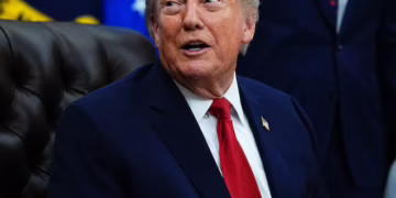 Trump declara emergencia nacional contra Cuba y amenaza con aranceles al petróleo