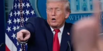 Trump en Davos: Arquitecto de la destrucción transatlántica