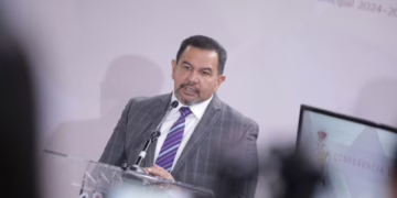Con el costo de la Centinela se pueden construir 12 distribuidores viales: CPC