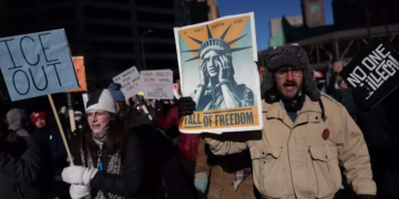 Paro nacional y protestas sacuden a Estados Unidos por medidas migratorias